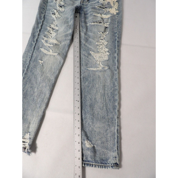 American Eagle Hi Rise Tom Boy Sz 4 Jeans Lace Light Wash Eyelet Y2K Distressed - Picture 9 of 16